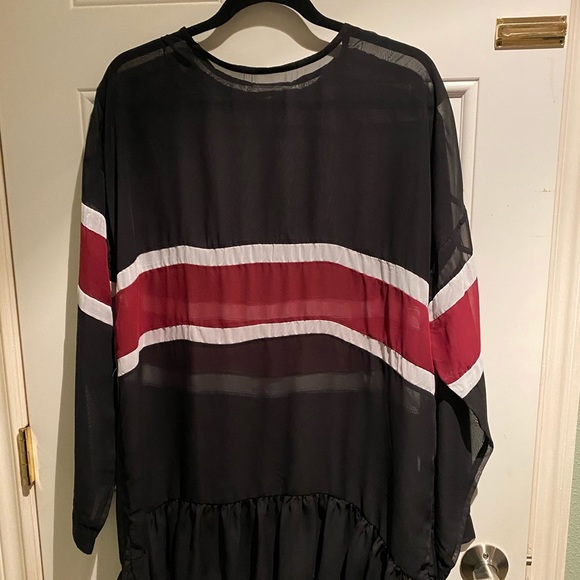 Sheer long sleeve dress - Picture 1 of 2